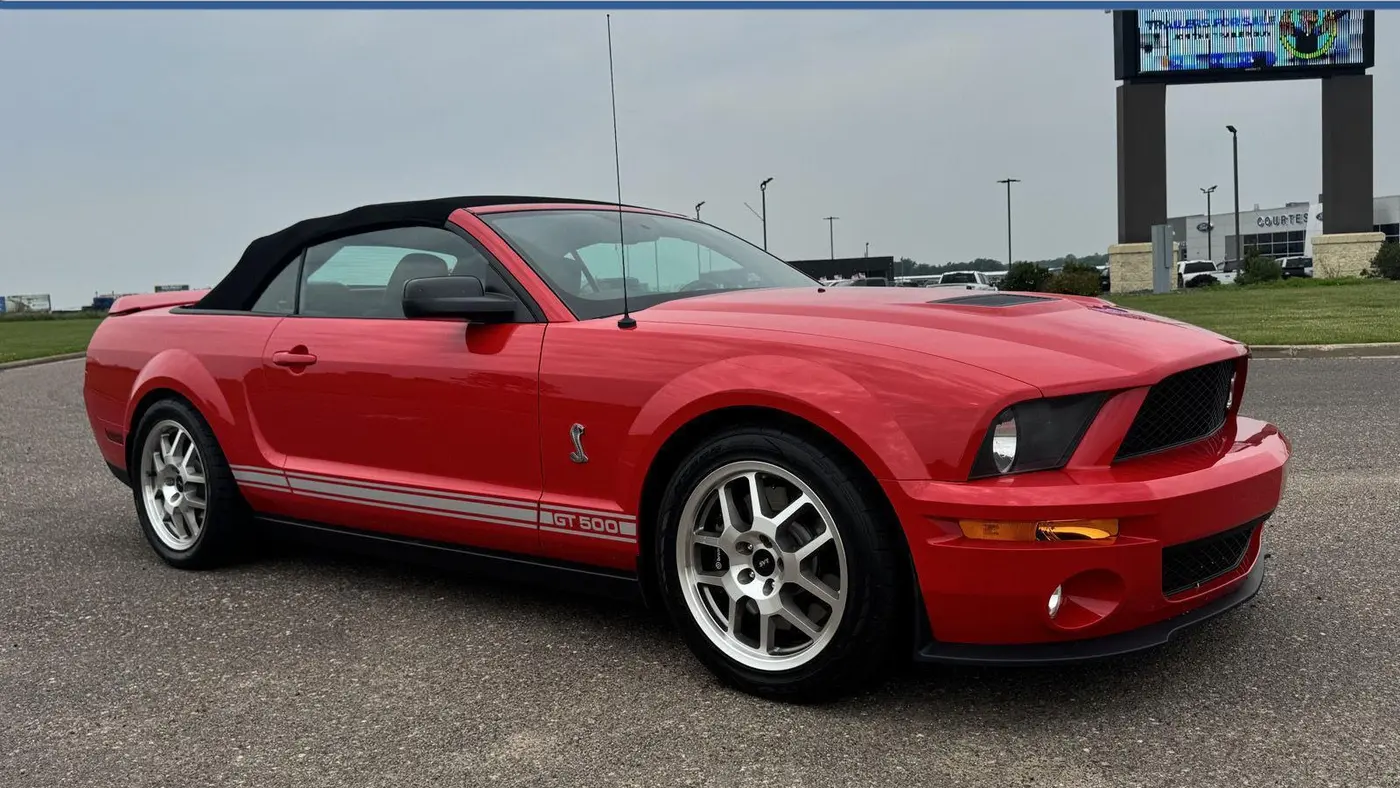 2007 Ford Shelby GT500 Base
