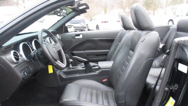 2008 Ford Shelby GT500 Base