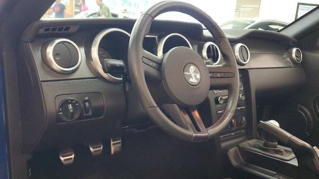 2007 Ford Shelby GT500 Base