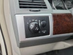 2010 Town and Country Thumbnail 8