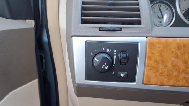 2010 Chrysler Town and Country Limited