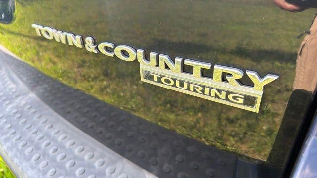 2010 Chrysler Town and Country Touring Plus