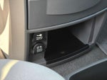 2009 Town and Country Thumbnail 32