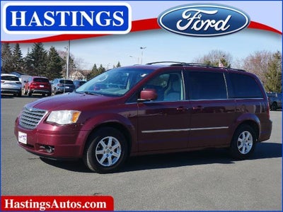 Photo of a 2009 Chrysler Town And Country Touring 4DR Mini-Van for sale