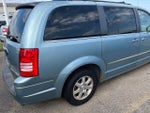 2009 Town and Country Thumbnail 12