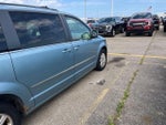 2009 Town and Country Thumbnail 14