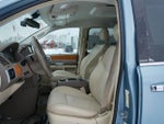 2009 Town and Country Thumbnail 10