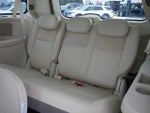 2009 Town and Country Thumbnail 12