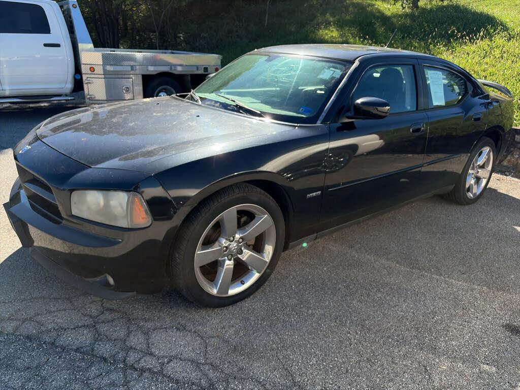 2008 Dodge Charger - $8,979