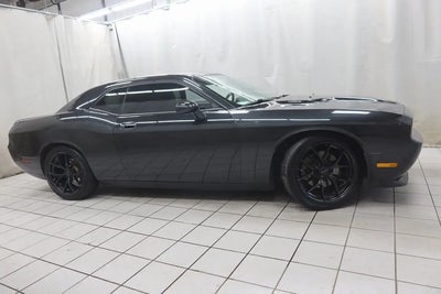 Photo of a 2009 Dodge Challenger R/T Classic 2DR Coupe for sale