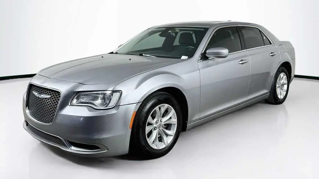 Preowned 2015 Chrysler 300 Limited for Sale