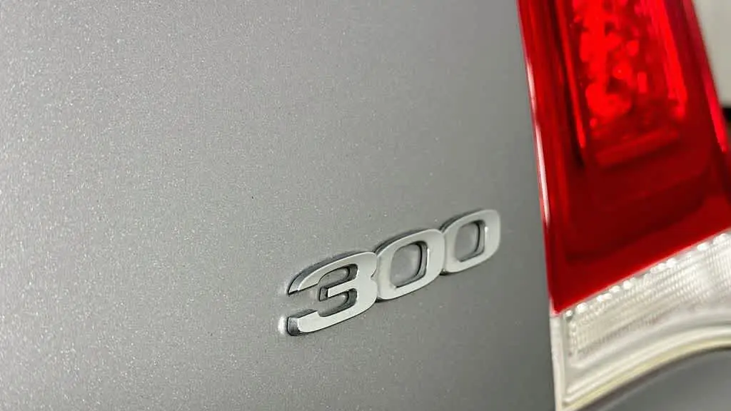 2015 Chrysler 300 Limited