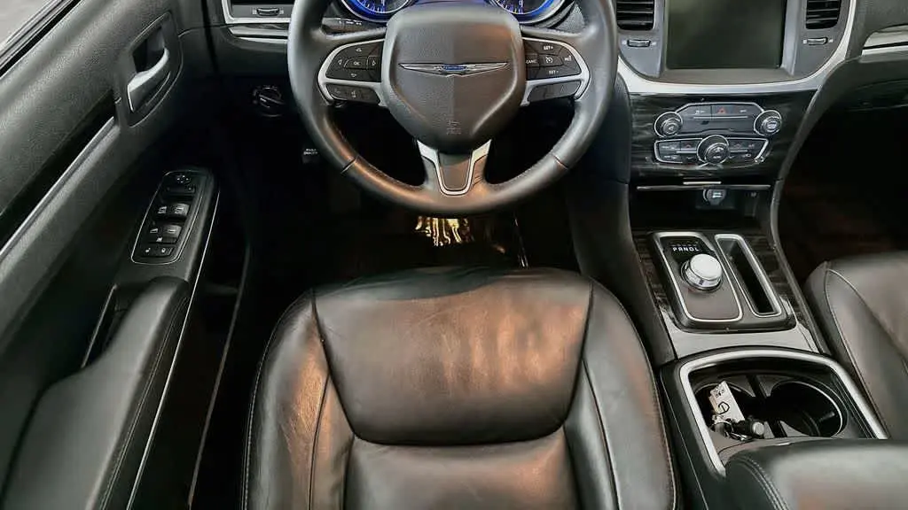 2015 Chrysler 300 Limited