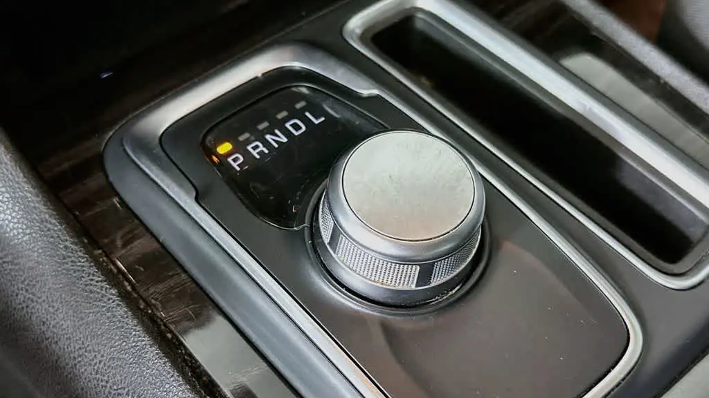 2015 Chrysler 300 Limited