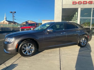 2016 Chrysler 300 Limited 4DR Sedan