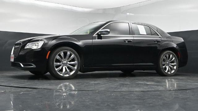 2019 Chrysler 300 Touring
