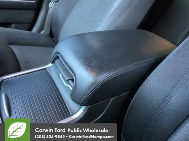 2019 Chrysler 300 - $15,980