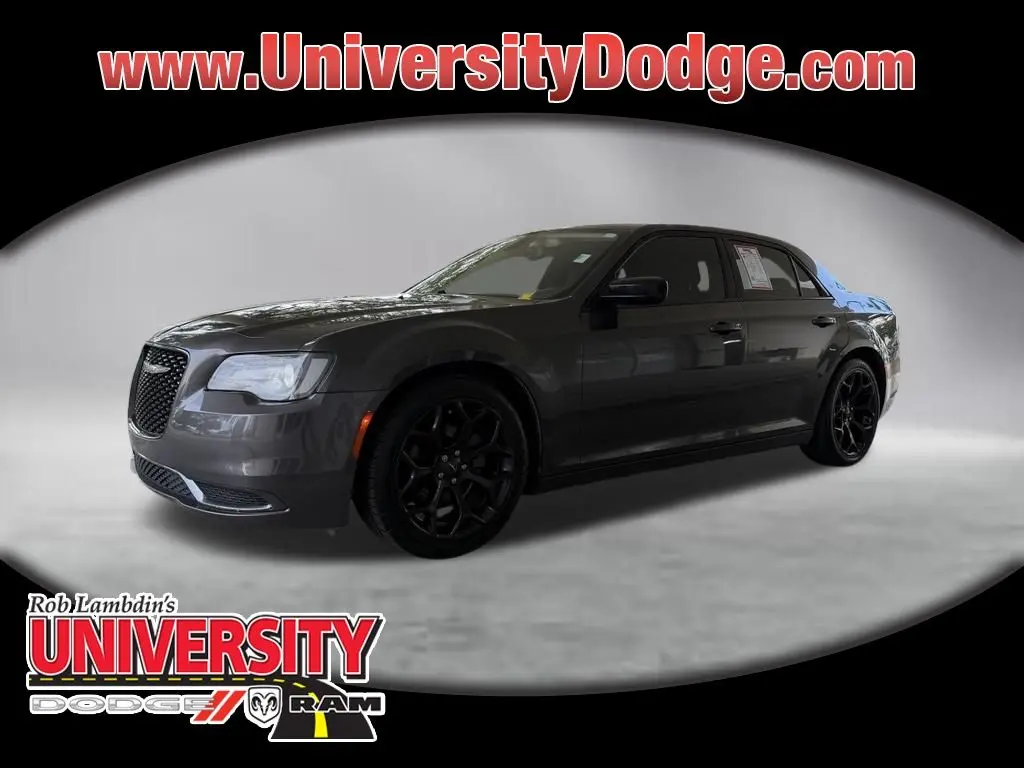 2019 Chrysler 300 - $8,500