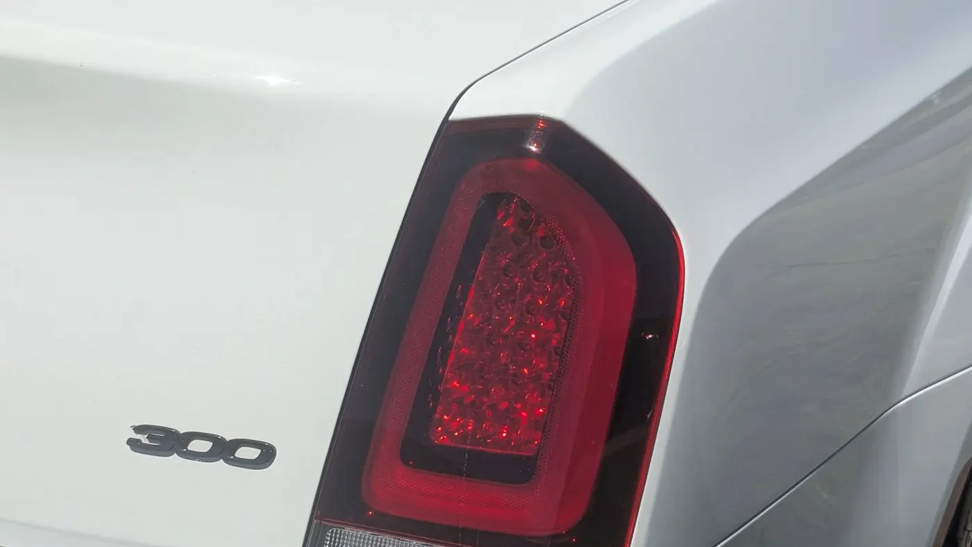 2023 Chrysler 300 Touring