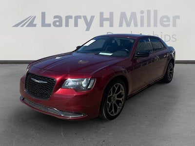2018 Chrysler 300 Touring 4DR Sedan