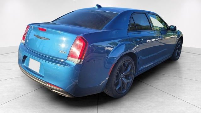 2020 Chrysler 300 Touring