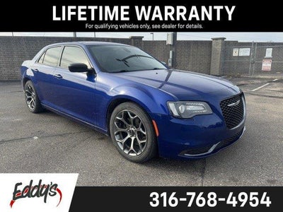 2018 Chrysler 300 Touring 4DR Sedan