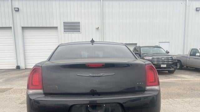 2022 Chrysler 300 Touring