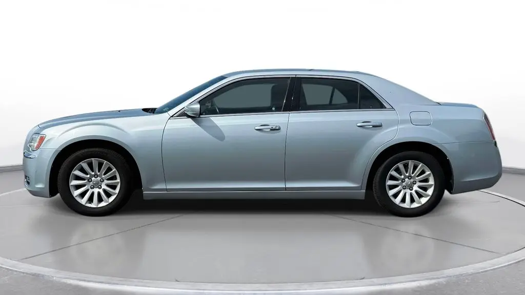 2013 Chrysler 300 Base