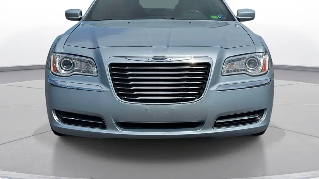 2013 Chrysler 300 Base