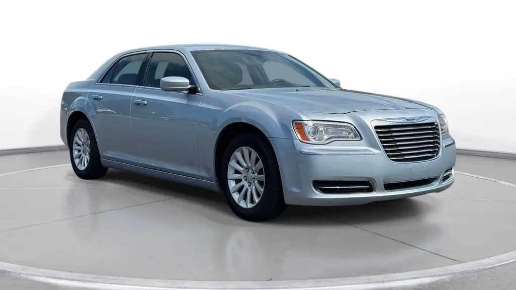 2013 Chrysler 300 Base