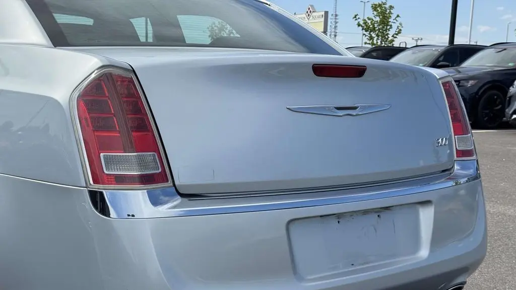 2013 Chrysler 300 Base