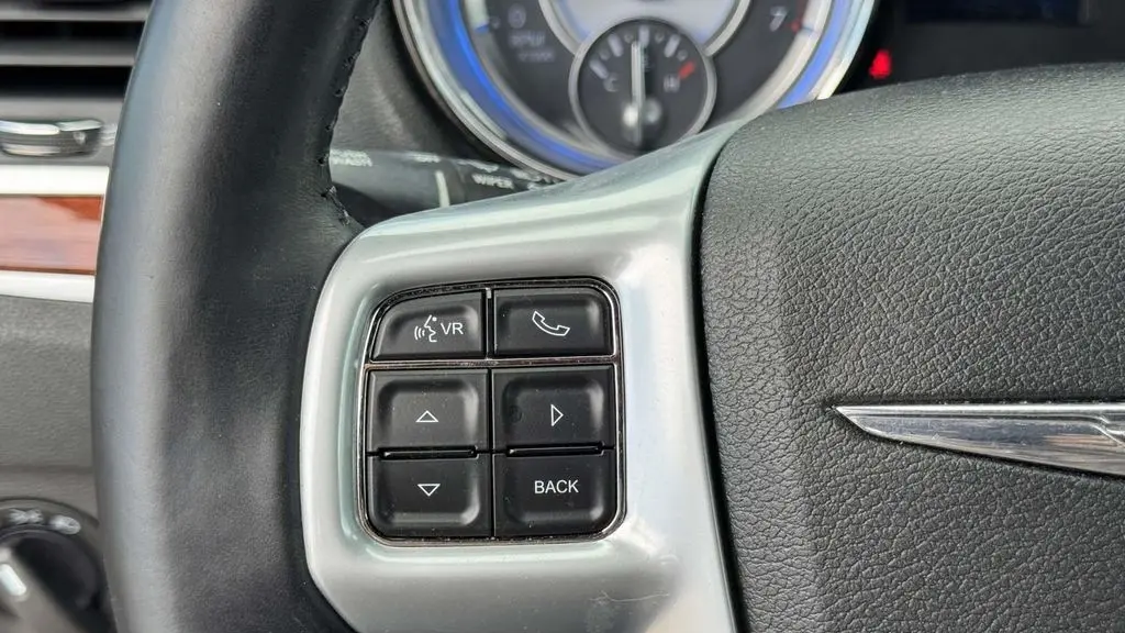 2013 Chrysler 300 Base