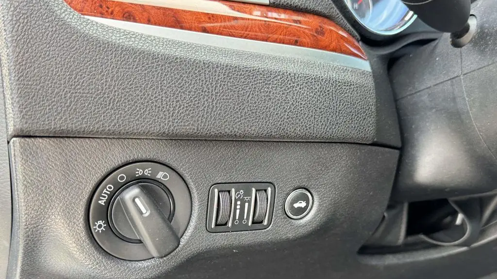 2013 Chrysler 300 Base