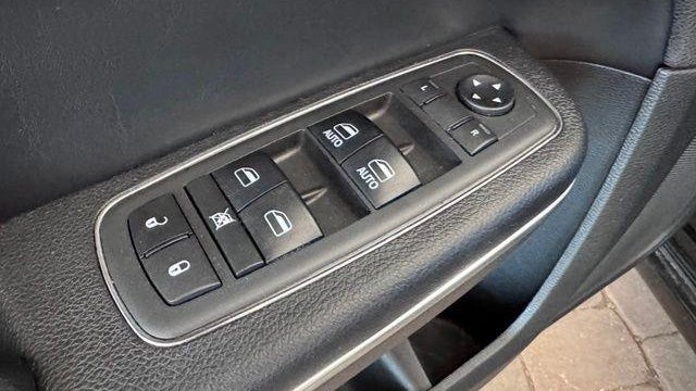 2018 Chrysler 300 Touring