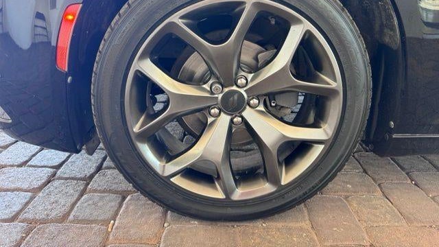 2018 Chrysler 300 Touring