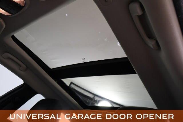 2020 Chrysler 300 - $15,800