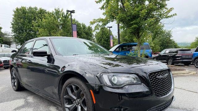 2021 Chrysler 300 Touring