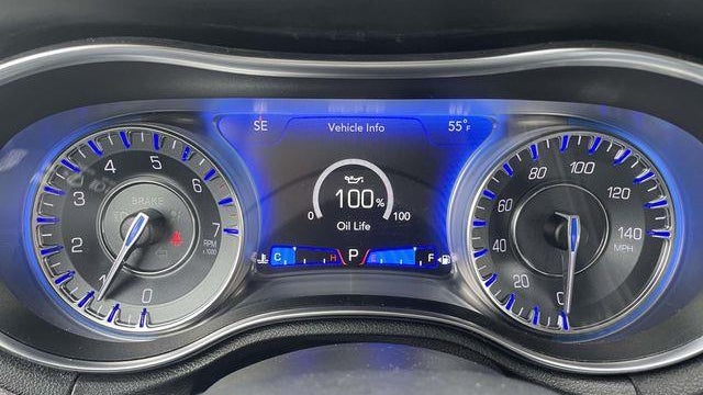 2021 Chrysler 300 Touring