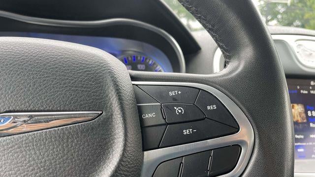 2021 Chrysler 300 Touring