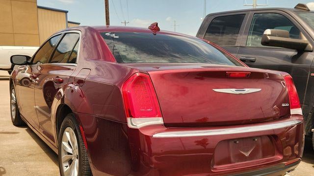 2015 Chrysler 300 Limited