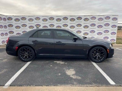 2019 Chrysler 300 Touring 4DR Sedan