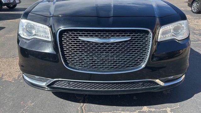 2018 Chrysler 300 Touring L