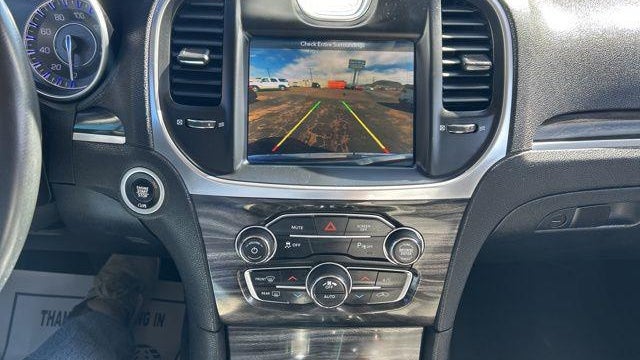2018 Chrysler 300 Touring L