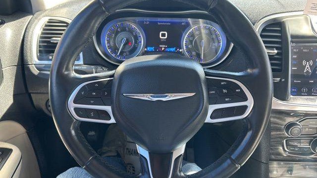 2018 Chrysler 300 Touring L