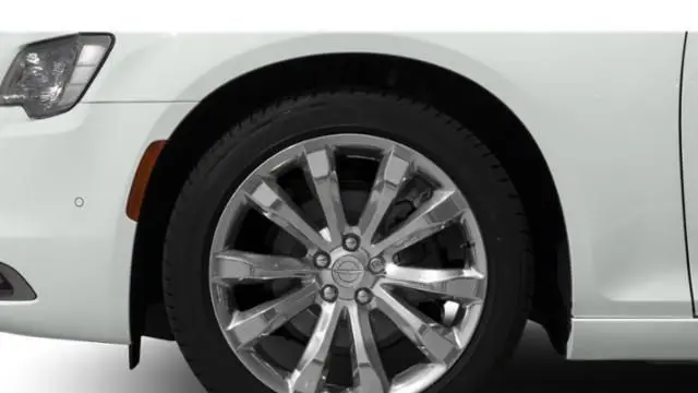2019 Chrysler 300 Touring