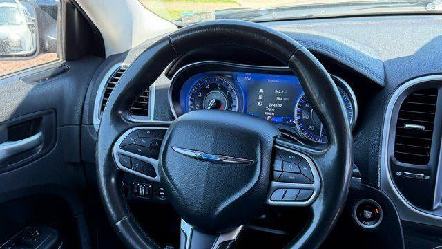 2021 Chrysler 300 Touring
