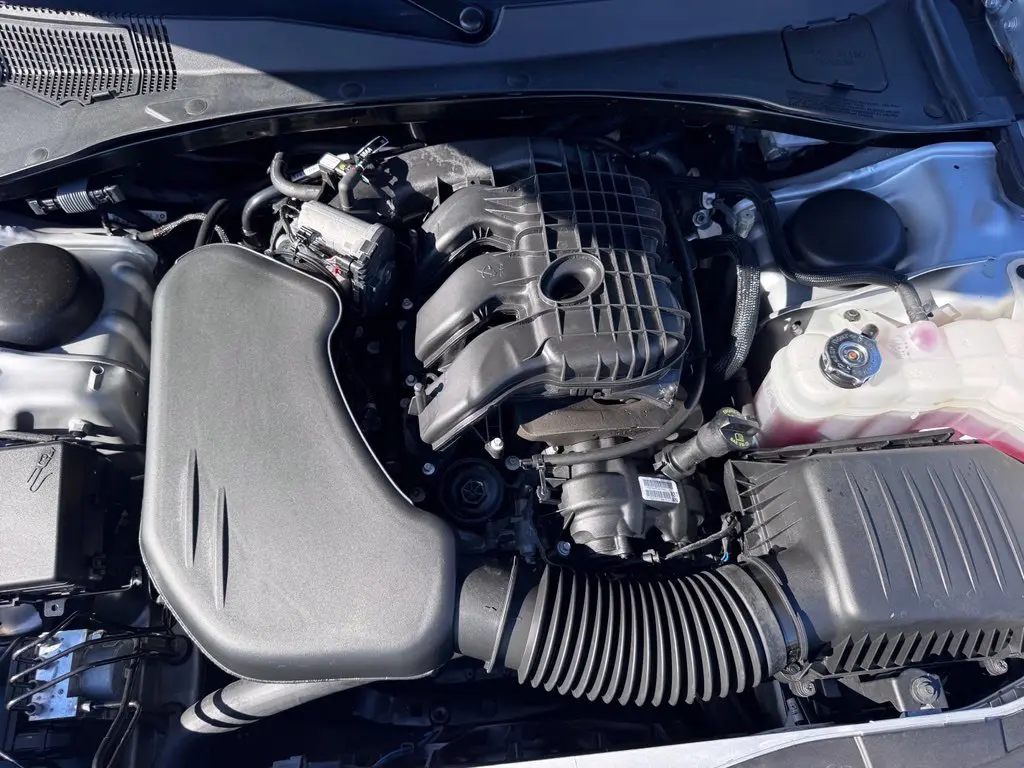 2023 Chrysler 300 - $30,596
