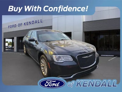 2017 Chrysler 300 Limited 4DR Sedan