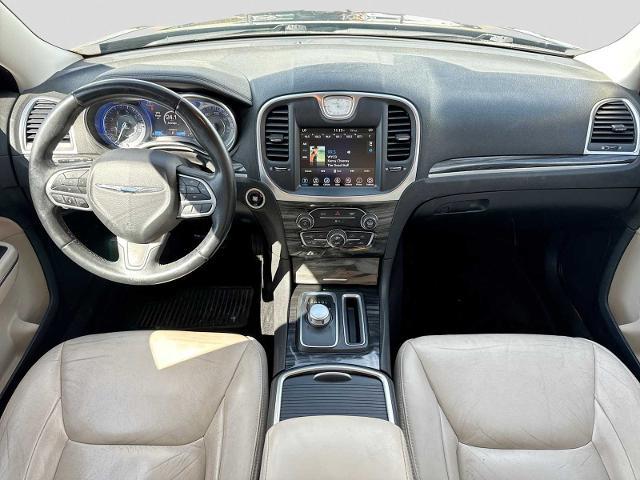 2017 Chrysler 300 - $10,275