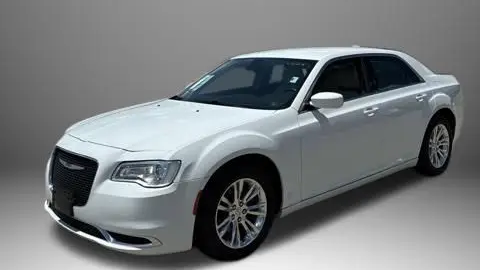 2020 Chrysler 300 Touring L